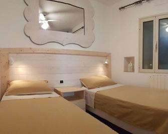 B&B Casa Derosas - Golfo Aranci - Makuuhuone
