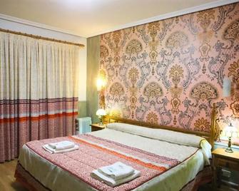 Hotel plaza - Riaza - Habitación