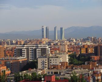 Hotel Porcel Torre Garden - Madrid - Extérieur