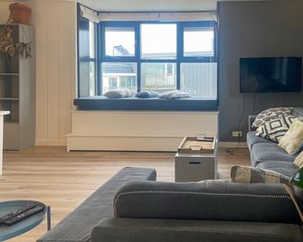 Gorgeous Apartment In Bergen Aan Zee - Bergen aan Zee - Wohnzimmer