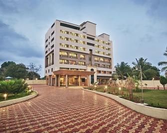 Lotus Resort Karwar - Karwar - Building