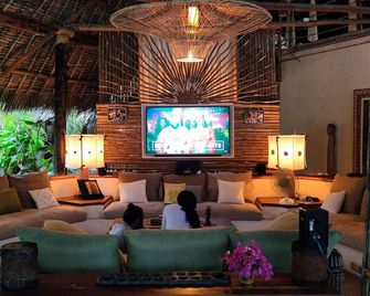 Lions' Luxury Eco Resort & Spa - Malindi - Lounge
