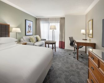 Delta Hotels by Marriott Heathrow Windsor - Slough - Schlafzimmer
