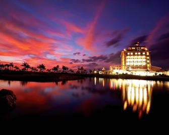 Queens Island Golf & Village - Medellin - Building