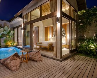 Taman Dharmawangsa Suites - Denpasar