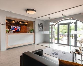 Ignasiak Hotel - Września - Rezeption