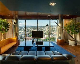 Radisson Blu Iveria Hotel, Tbilisi City Centre - Tbilisi - Oleskelutila
