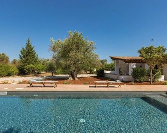 Le Cerase - Salve - Basen