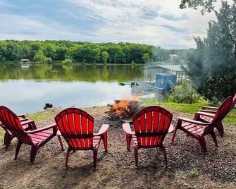 Kentucky Lodge | Blue Branch | Lake of the Ozarks - Warsaw - Patio
