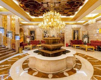 Qingyang Soluxel Xiongyue Hotel - Qingyang - Lobby