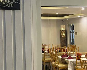Hotel Adelina Balanga City Bataan - Balanga - Restaurante