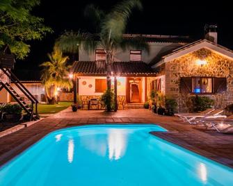 Cubo's Villa Llanos de la Plata - Alhaurín el Grande - Pool