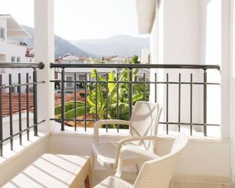 Tufan Boutique Hotel & Apart - Dalyan (Mugla) - Balcón