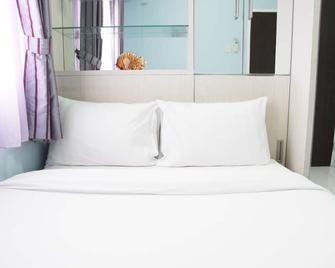 Comfortable 2br Mutiara Bekasi Apartment - Bekasi - Schlafzimmer