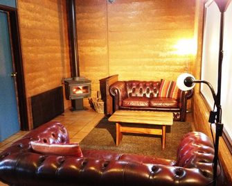 Pemberton Lake View Chalets - Pemberton