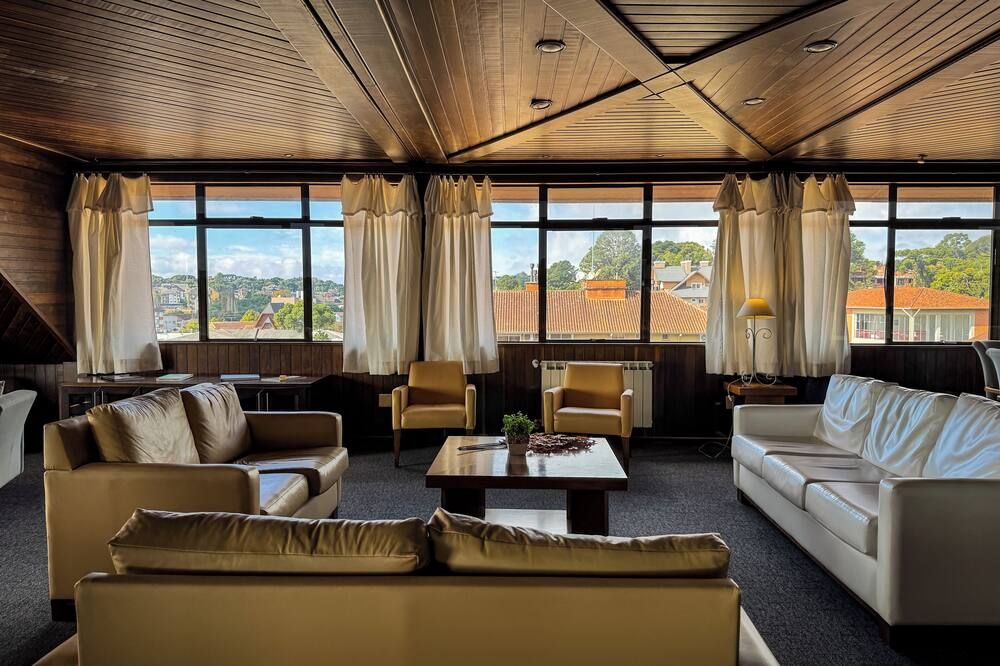 Hotel Tissiani Canela - קאנלה - טרקלין