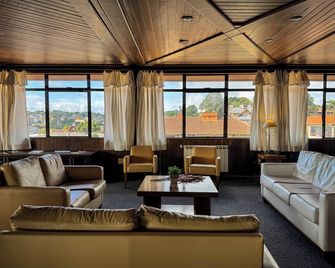 Hotel Tissiani Canela - קאנלה - טרקלין