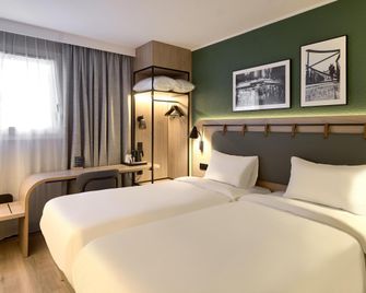 Campanile Paris Ouest - Nanterre - La Défense - Nanterre - Habitación