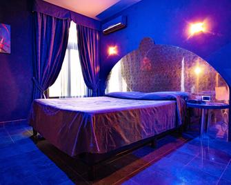 Marcantonio Hotel - Giugliano in Campania - Slaapkamer