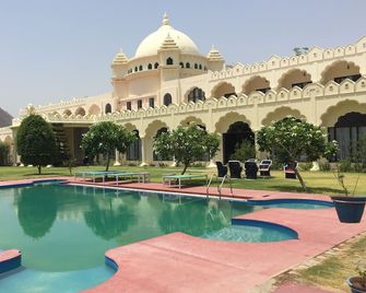 Gulaab Niwaas Palace - Pushkar - Pool