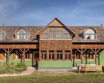Valea Verde Retreat Transilvania - Dumbrăveni - Edificio
