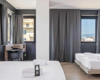 B&b Hotel Prato City Center - Прато - Спальня