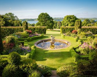 هامبلتون هول - أوكهام - مبنى