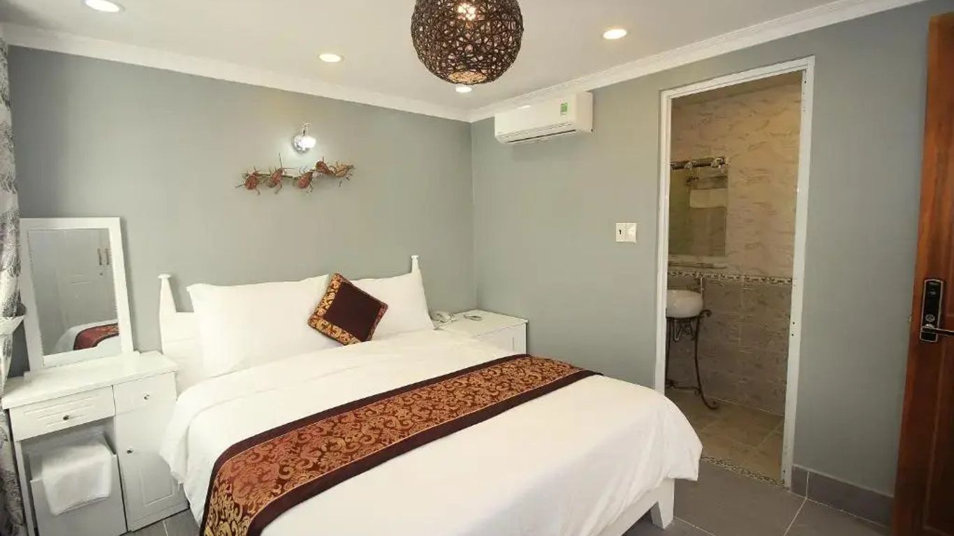 Nest Hotel