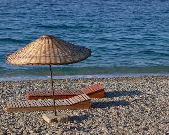 Domizil Lina Art - Güzelçamli - Playa