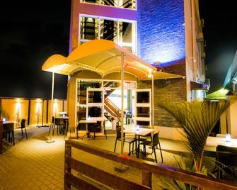 Q-Inn Boutique Hotel - Paramaribo - Restaurante