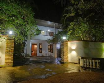 Aura City Hostel - Anuradhapura - Edificio