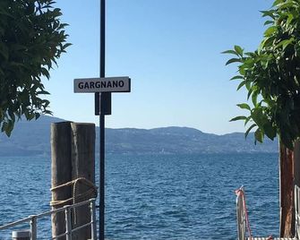 Hotel Tiziana Garnì - גרניאנו