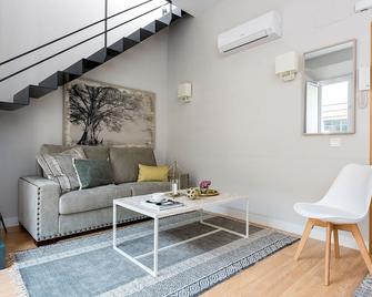 Cozy Apartment Prime Location. 4 Pax. Trinidad Grund F - Málaga - Phòng khách