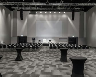 Thon Hotel Oslo Airport - Gardermoen - Gebäude