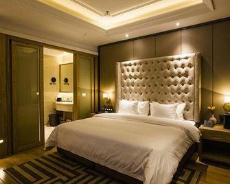 New Hongyun Hotel - Yingkou - Bedroom