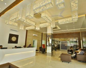 Jhansi Hotel - Jhānsi - Lobby