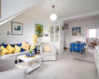 Ferienwohnung-K89-301 - Scharbeutz - Вітальня