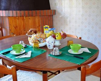 B&b Aloysia - Iglesias - Comedor