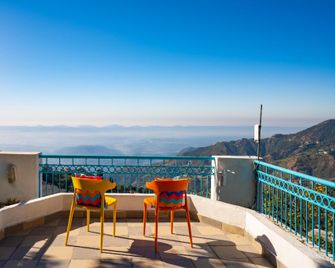 Gostops Mussoorie, Picture Palace - Mussoorie - Balcony