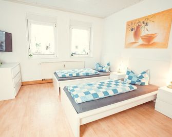 أوبيرج لايبتسيج باي فيفري ستايز - ليبزيغ - غرفة نوم