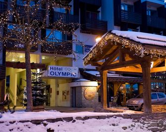 Madame Vacances - Hôtel Courchevel Olympic - Courchevel - Building