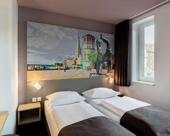 B&B Hotel Düsseldorf-Mitte - Düsseldorf - Bedroom