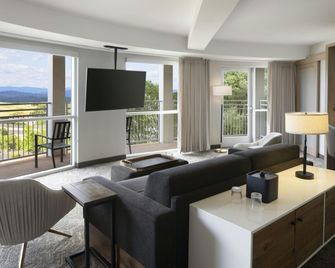 Hotel Vista Sierra - Auburn - Sala de estar