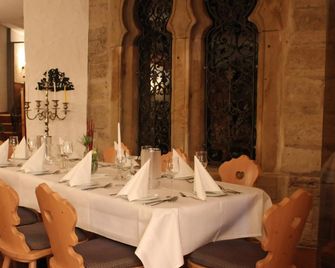 Parkhotel Altes Kaffeehaus - Wolfenbüttel - Restaurant