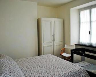 Hotel Residence Baiadelsole - Laigueglia - Bedroom