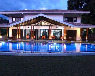 Tropical Dream Villa - Unawatuna - Pool