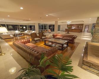 Altos del Arapey Club de Golf & Hotel Termal - Termas del Arapey - Lobby