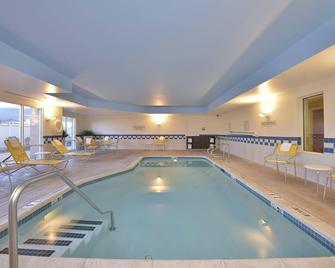 Fairfield Inn and Suites by Marriott Williamsport - Williamsport - Pool