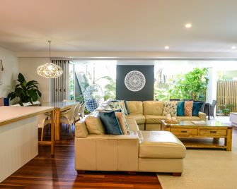 East on Byron - Byron Bay - Salon