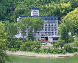 Hyper Resort Villa Shionoe - Takamatsu